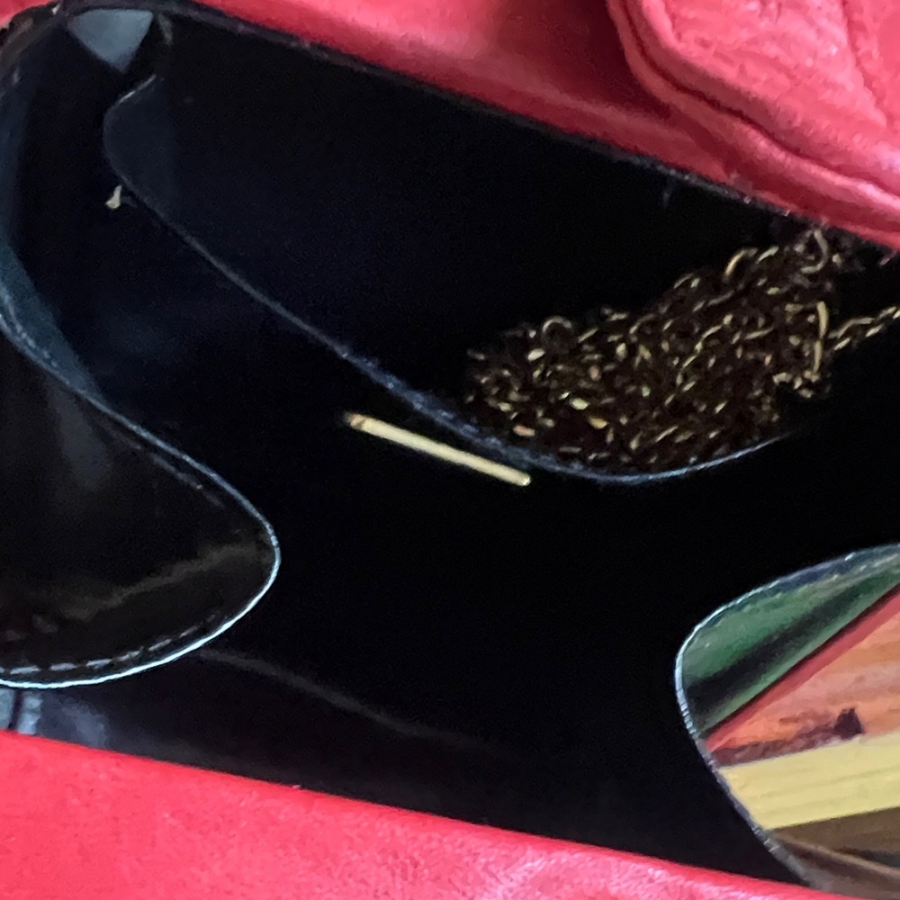 Chic Red Quilted Mini Bag - Picture 8 of 9
